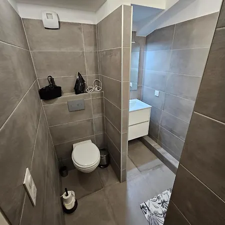 Beau Duplex T3 De 66 M2 En Plein Centre De Confort Et Bien Situe Appartamento